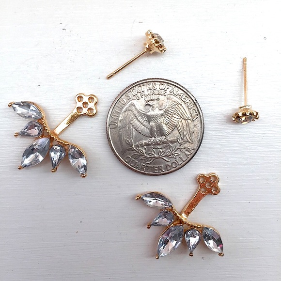 ⚜️𝟯𝟬%𝗢𝗙𝗙 𝗯𝘂𝗻𝗱𝗹𝗲𝘀 𝟯+⚜️ NEW Rhinestone Floral Jacket Earrings - Picture 8 of 13